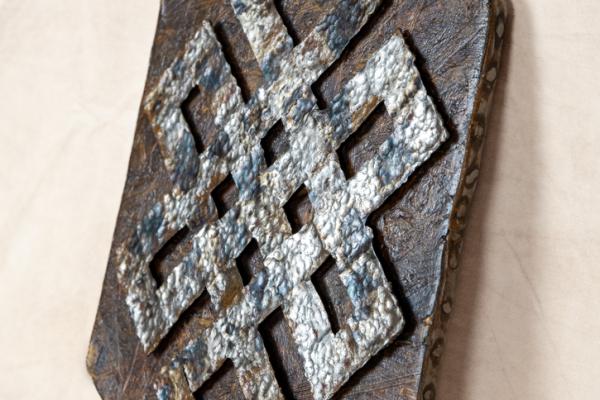 NEVER ENDING KNOT